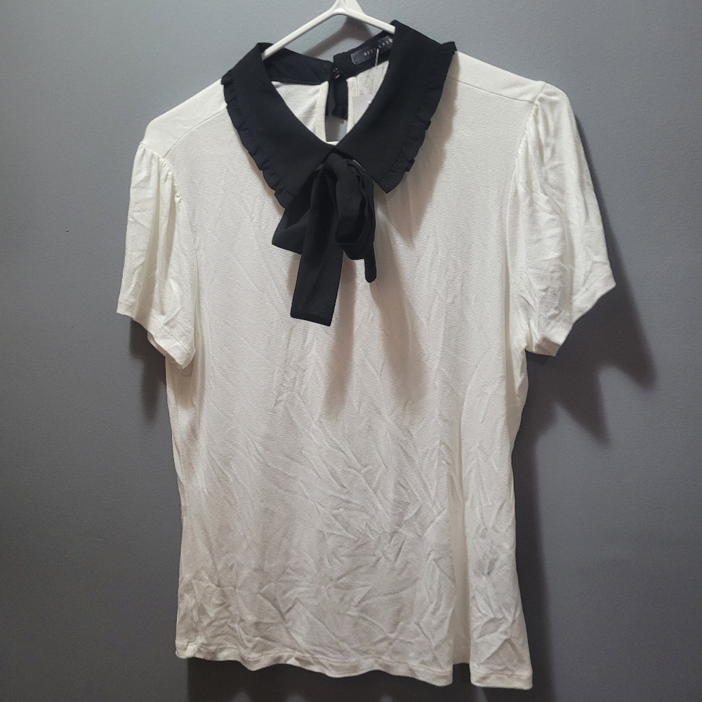 Suzy Shier White and Black Collared Top M